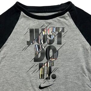 Nike Just Do It Raglan‎ Long Sleeve T-Shirt Gray Black Youth Size 4T